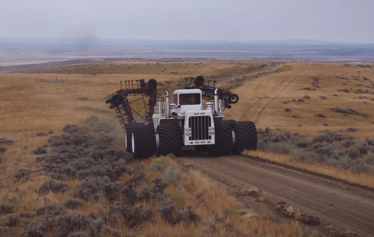 Cel mai puternic tractor din lume